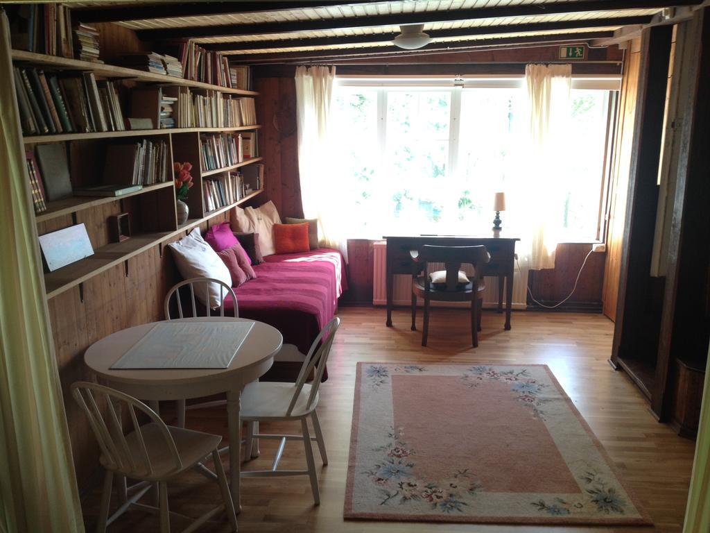 Marston Hill Guest House Mullsjo Luaran gambar
